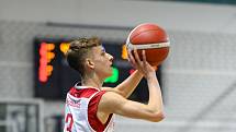 Z basketbalového utkání nadstavbové části extraligy kadetů Nymburk - Jindřichův Hradec (56:50)