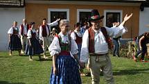 Staročeské dožínky v Přerově nad Labem.