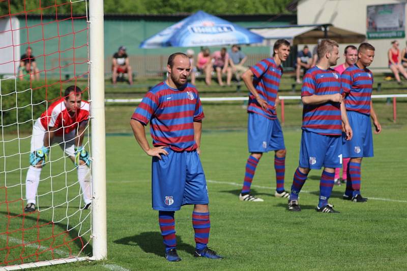 Z fotbalového utkání I.B třídy Lysá nad Labem - Loučeň