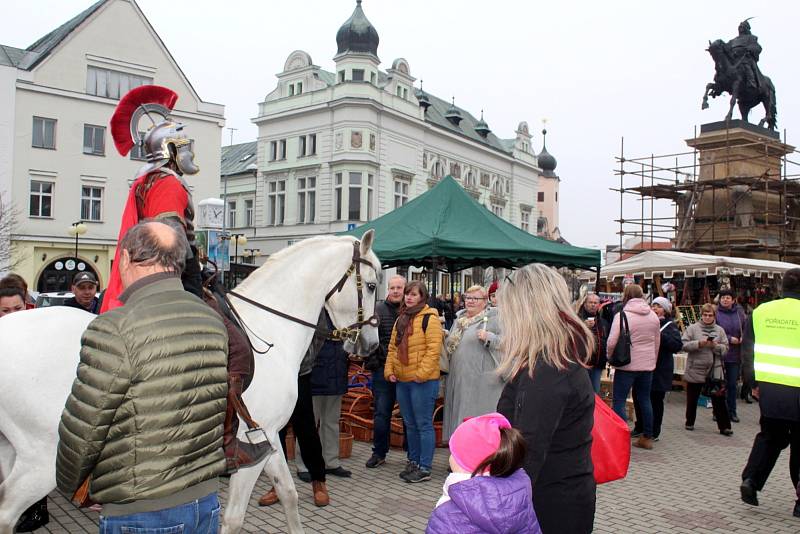 Ze Svatomartinských trhů v Poděbradech v sobotu 13. listopadu 2021.