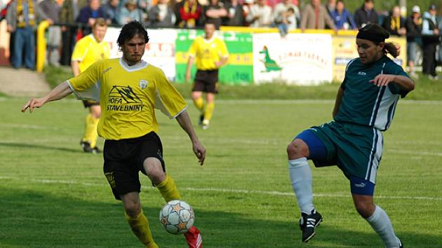 Ze zápasu krajského přeboru Litol - Beroun (0:2).