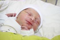 JAKUB BYL PRVNÍ. Jakub Kemr je prvním miminkem rodičů Evy a Jakuba z Nymburka. Narodil se 26. března 2014 v 1.45 hodin. Vážil 2 780 g  a měřil 47 cm. Prvního kluka v rodině si rodiče nechali dopředu prozradit.