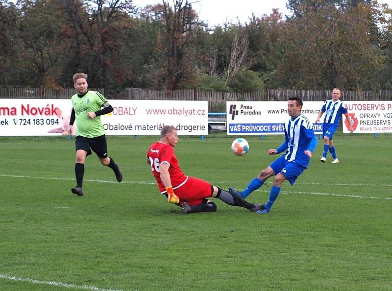 Z fotbalového utkání I.B třídy Sadská - Milovice (3:0)