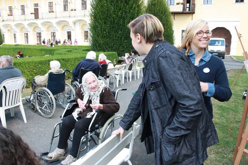 Kreslení pro rekord v Lysé nad Labem