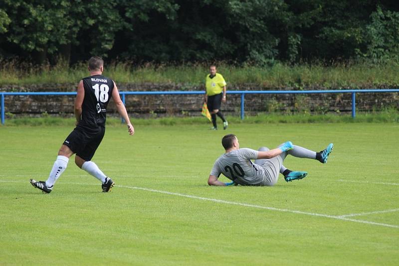 Z přípravného fotbalového utkání Slovan Poděbrady - Polaban Nymburk (5:1)