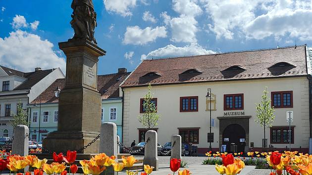 Oblastní muzeum Praha-Východ v Ardoldinovském domě na Masarykově náměstí v Brandýse nad Labem - Staré Boleslavi.