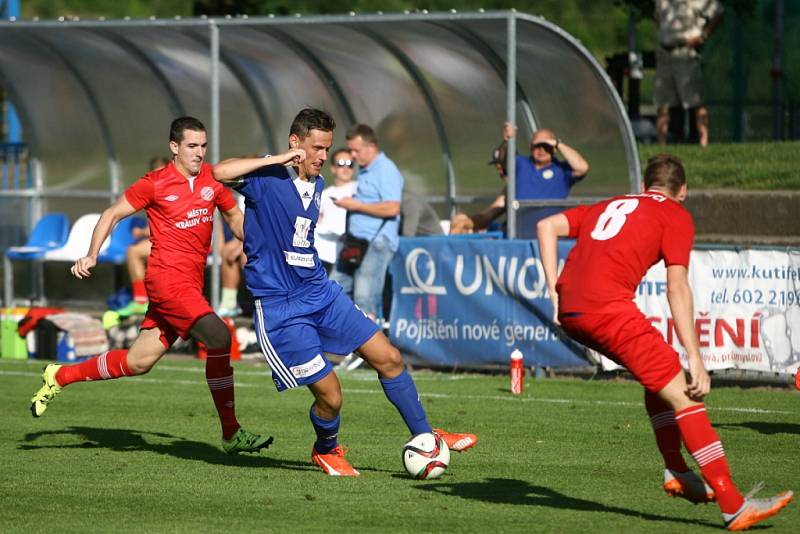 Z fotbalového utkání MOL Cupu Kolín - Králův Dvůr (0:1)