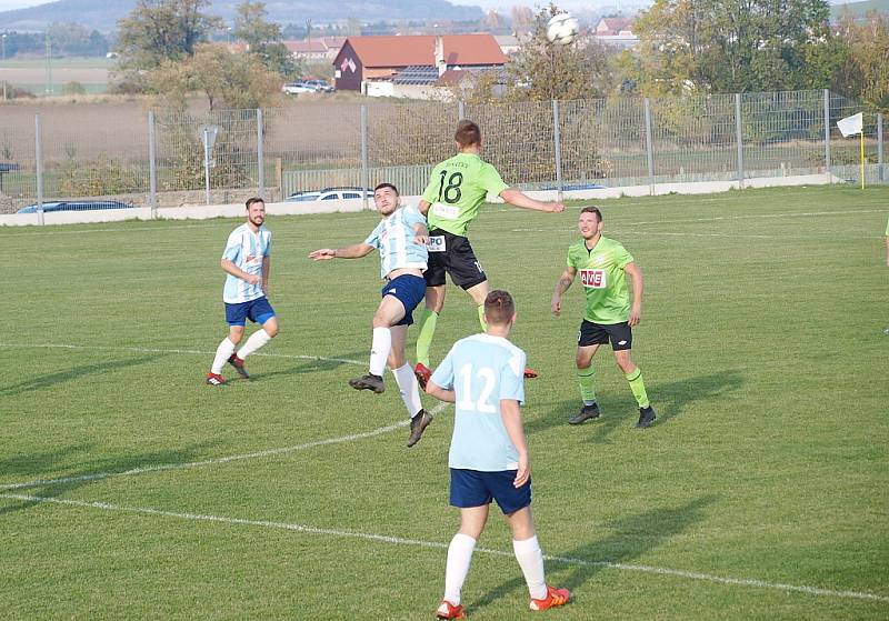 Z divizního fotbalového utkání Poříčany - Benátky nad Jizerou (2:3)