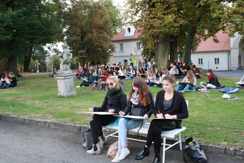 Kreslení pro rekord v Lysé nad Labem