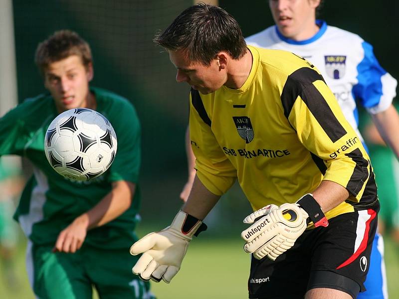 Ze zápasu krajského přeboru Semice - Vlašim B (0:2).