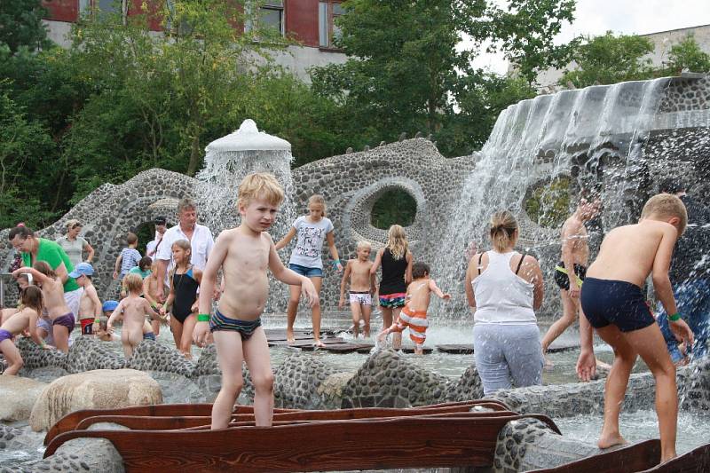 Milovický zábavní park Mirakulum v sobotu 25. července otevřel oficiálně nový vodní svět.