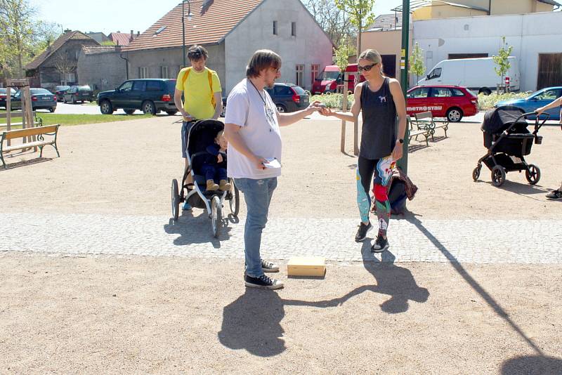 Kočárková jízda. Tak se v Nymburce jmenovala jedna z prvních veřejných akcí po uvolnění koronavirových opatření.