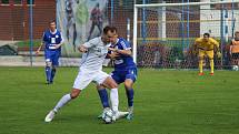 Z fotbalového utkání divize C FK Kolín - Polaban Nymburk (2:0)