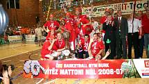 Basketbalový tým Nymburka je suverénem nejvyšší české soutěže už po čtyři roky.