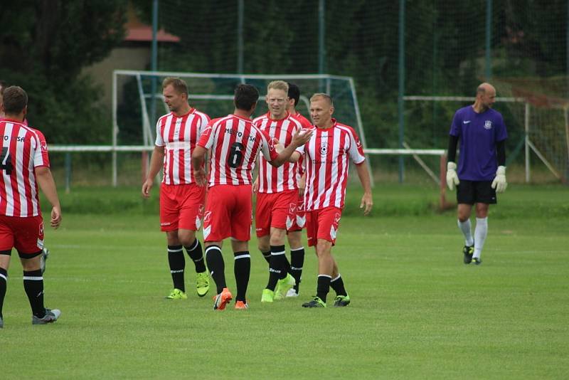 Fotbalista a trenér Václav Sosnovský se loučil s Lysou nad Labem exhibičním zápasem