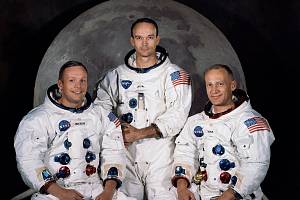 Posádka Apolla 11 v roce 1969. Zleva: Neil Armstrong, Michael Collins, Edwin Aldrin.