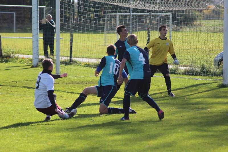 Dorostenecké okresní derby krajského přeboru vyhráli mladíci Ostré, doma porazili Poděbrady 2:0