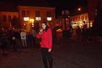 Na nymburském náměstí zpívalo kolem tří set lidí při akci Česko zpívá koledy.