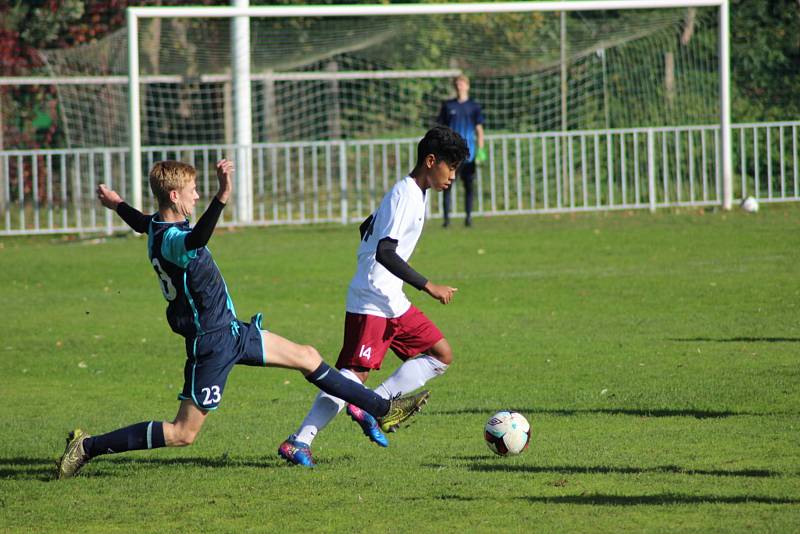 Dorostenecké okresní derby krajského přeboru vyhráli mladíci Ostré, doma porazili Poděbrady 2:0