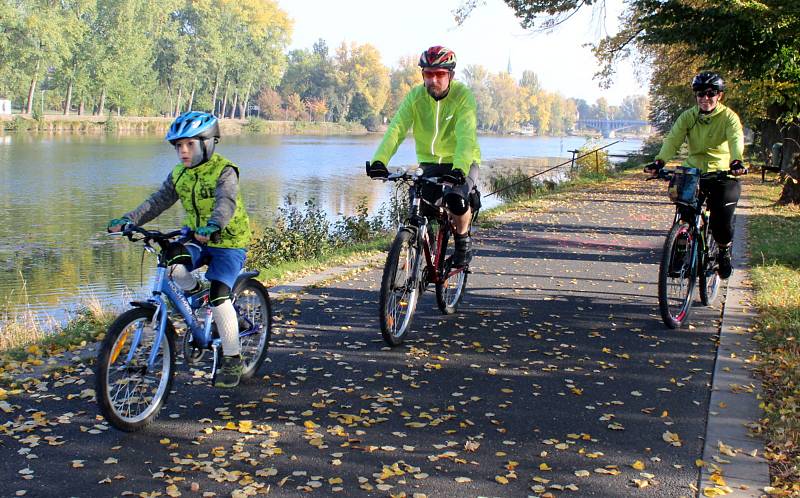 Z pivovaru vystartovaly v sobotu dopoledne stovky cyklistů na tradiční společenskou vyjížďku.