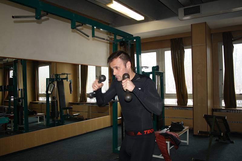 Pro boxera Štěpána Horvátha je čest trénovat v nymburském Sportovním centru.