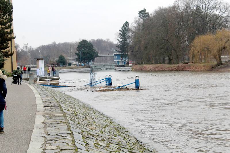 Labe v Poděbradech.