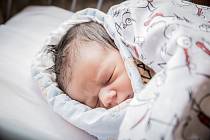 Šimon Kondula, Poděbrady. Narodil se 24. února 2020 ve 22.43 hodin, vážil 3 690g a měřil 51 cm. Na prvorozeného syna se těšila maminka Veronika a tatínek Martin.