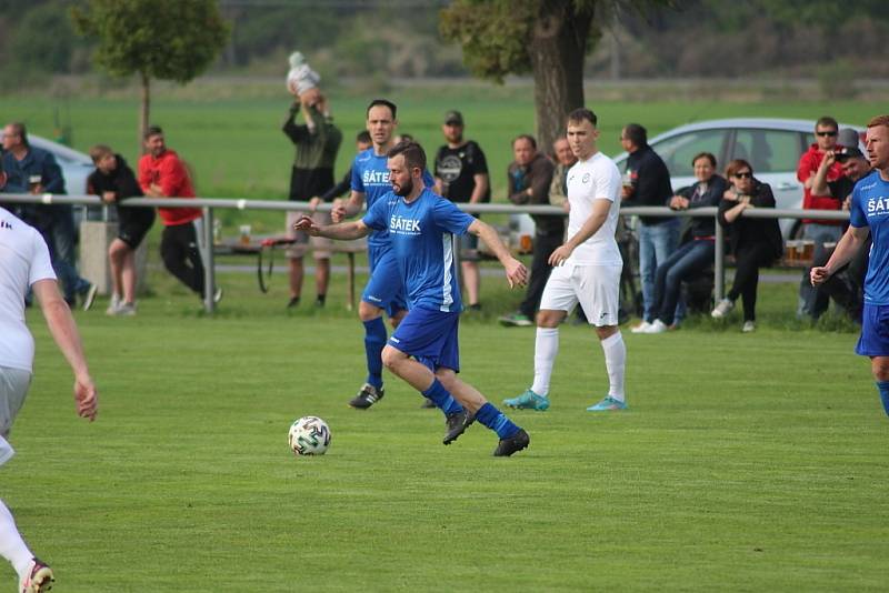 Z fotbalového utkání I.A třídy Sokoleč - FC Mělník