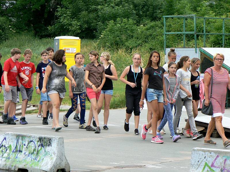 Běh na 100 metrů s překážkami, štafeta 4 x 100 metrů s překážkami a požární útok. To jsou tři disciplíny, ve kterých se na čas soutěžilo v rámci Krajské soutěže v požárním sportu.