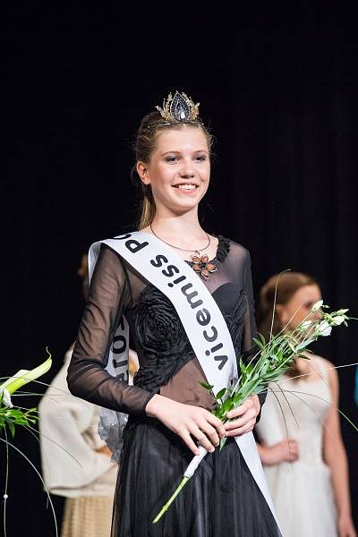 Miss Polabí 2015 v poděbradském divadle