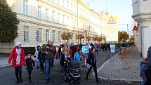 V Nymburce vyvrcholily oslavy 30. výročí Sametové revoluce v neděli odpoledne průvodem a shromážděním na náměstí.