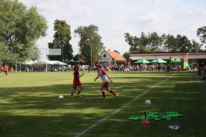 V Kostelní Lhotě oslavili 95 let o začátku sportovních aktivit v obci.