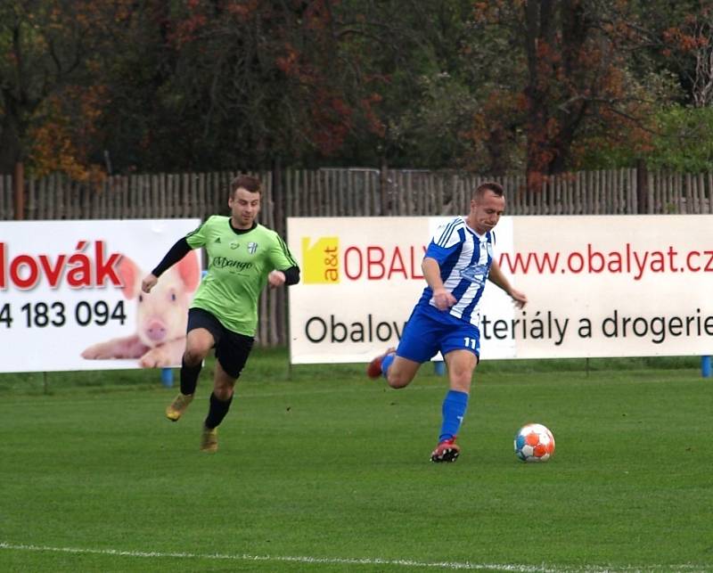 Z fotbalového utkání I.B třídy Sadská - Milovice (3:0)