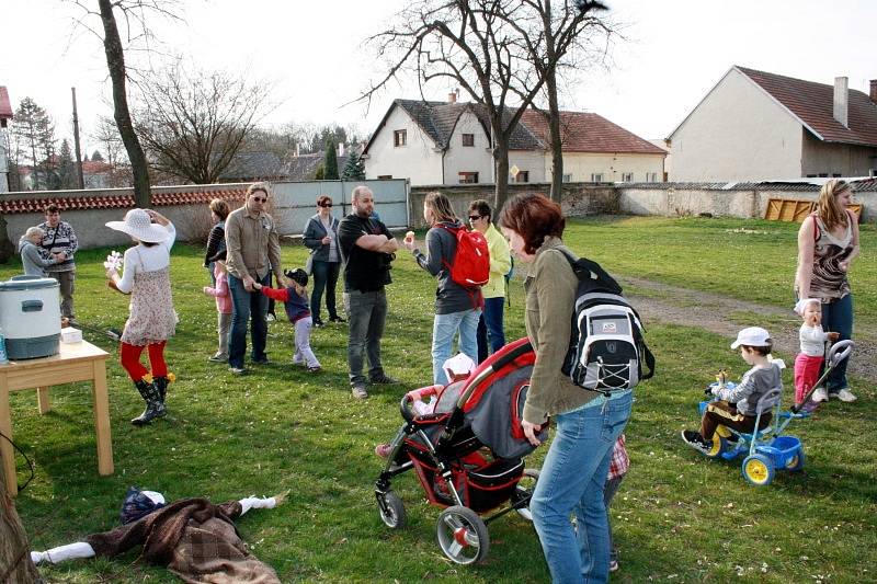 Vynášení zimy v Městci Králové