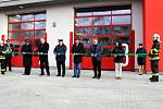 Jednu z nejmodernějších hasičských stanic v republice slavnostně otevřeli v úterý v Milovicích.