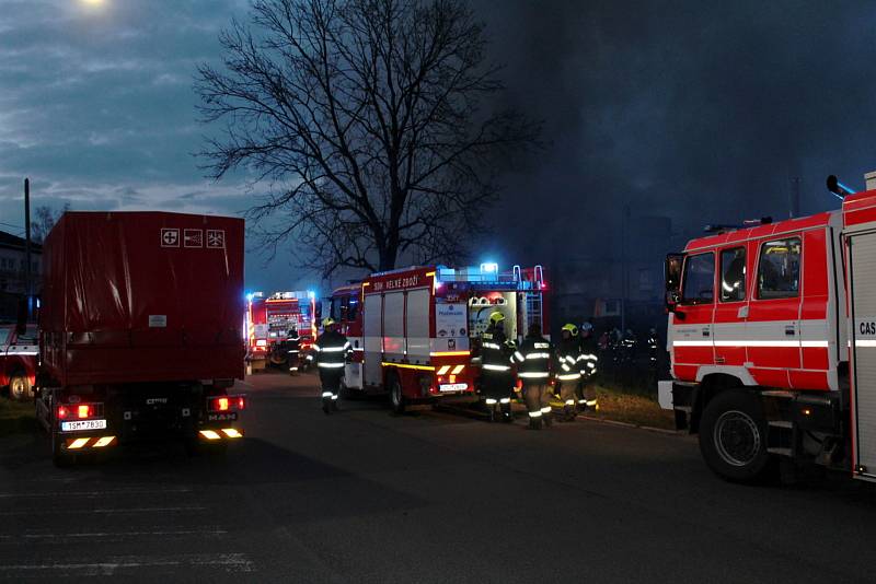 Požár bývalé výtopny na sídlišti v Jankovicích v Nymburce.