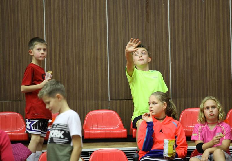 Z basketbalového utkání NBL Nymburk - Olomoucko (124:62)