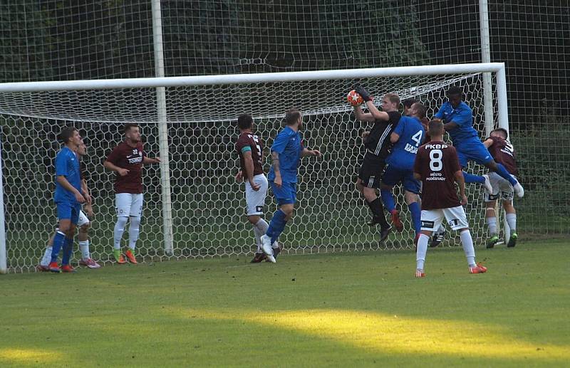 Z fotbalového utkání krajského přeboru Bohemia Poděbrady - Nespeky (0:0, pen. 1:3)