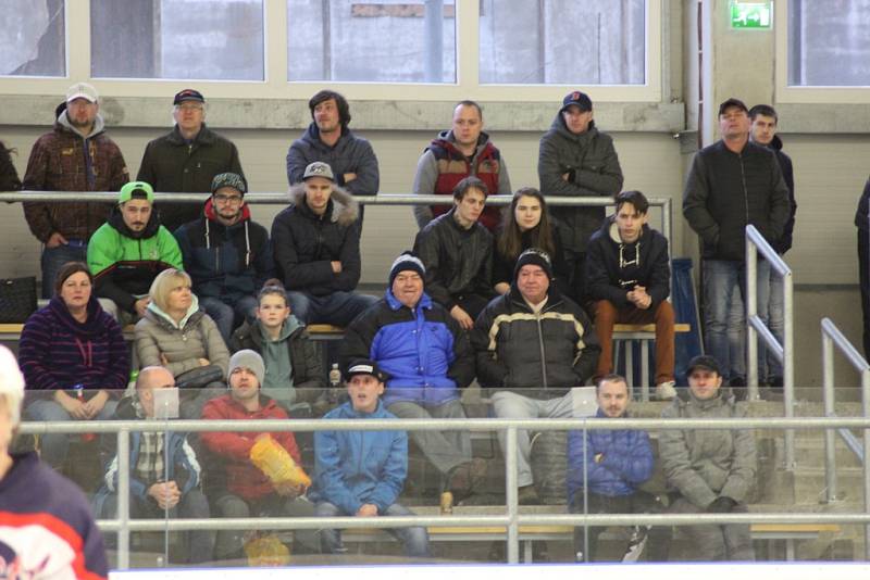 Z hokejového utkání play off Krajské soutěže mužů Poděbrady - Čáslav (3:6)