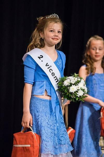 Miss Polabí 2015 v poděbradském divadle