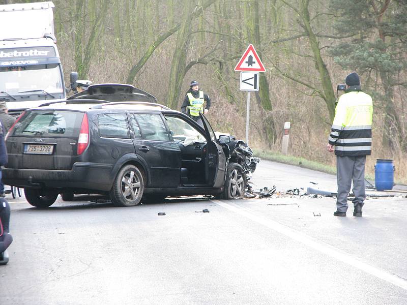 Hrůzostrašně vypadající nehoda se stala v pondělí ráno v Babíně