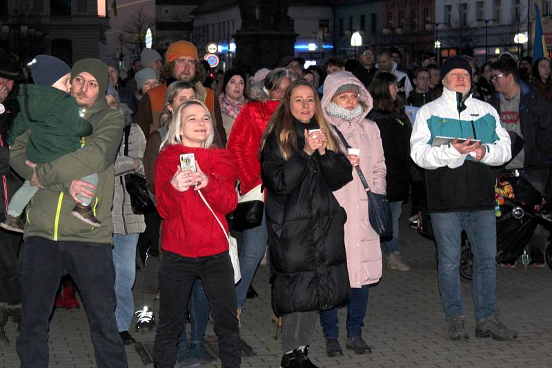 Z happeningu s názvem Poděbrady pro Ukrajinu na Jiřího náměstí v Poděbradech.