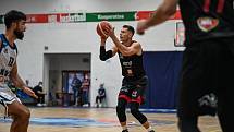 Z basketbalového utkání Kooperativa NBL Kolín - Nymburk (86:91)