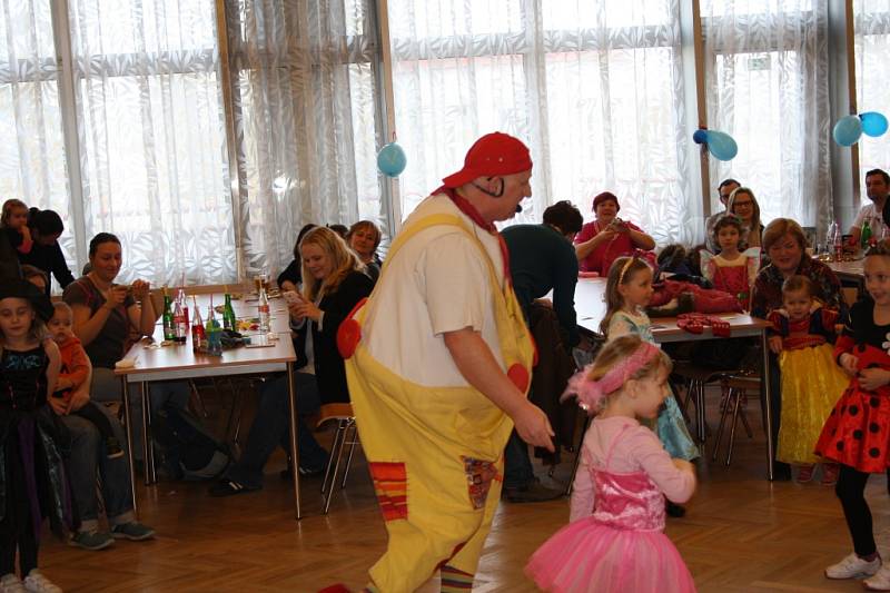 Výroční Karneval krejčíka Honzy.