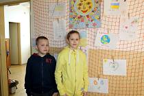 Od pondělí 21. března funguje na Základní škole Letců R.A.F. dětská skupina s 26 ukrajinskými dětmi. Jedná se o děti od 5 do 11 let.