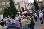 Demonstrace proti zinkovně AZOS na Zálabí.