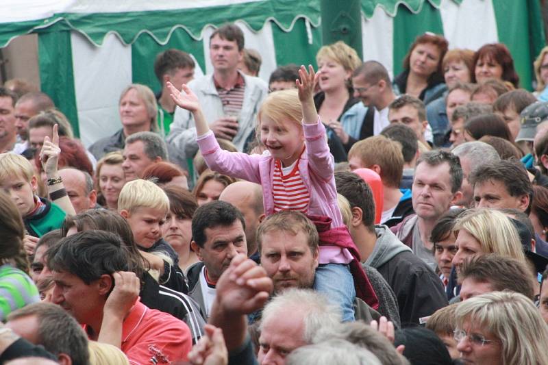 Den postřižinského piva 21. června 2014.