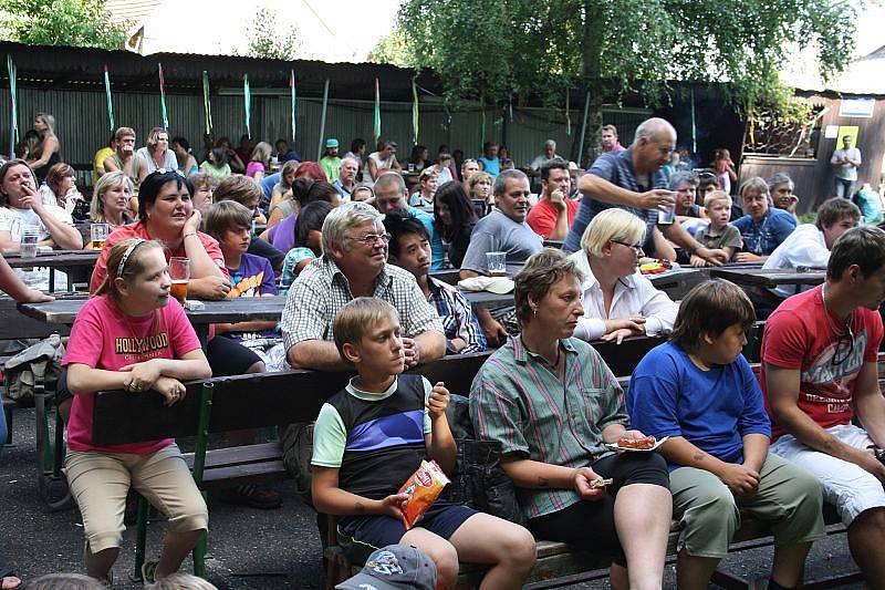 Veselé vestecké Vosí rojení na Obecnici