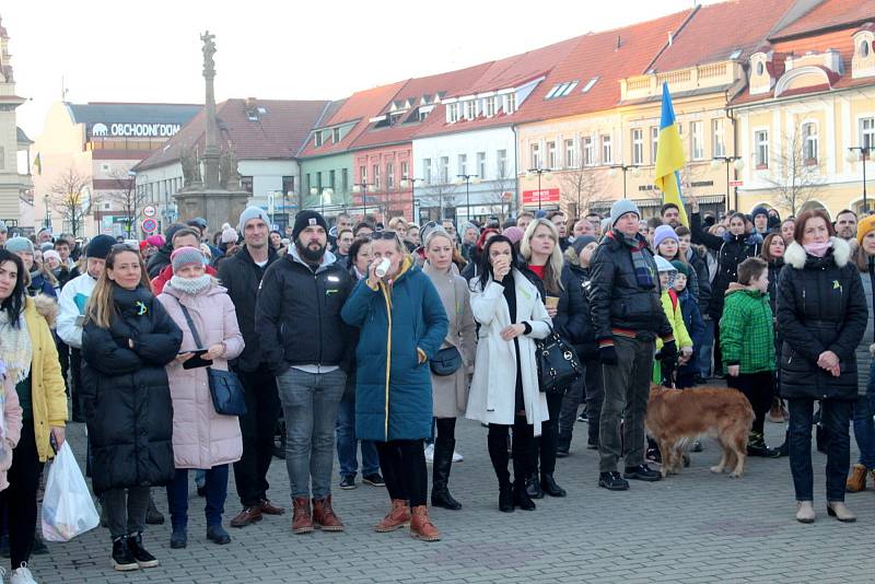 Z happeningu s názvem Poděbrady pro Ukrajinu na Jiřího náměstí v Poděbradech.