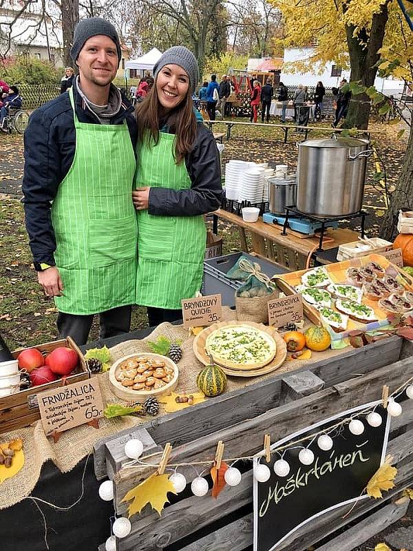 Další díl festivalu Restaurant Day se konal pod vodárenskou věží v Nymburce.